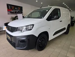 Weiß Gebraucht 2019 Peugeot Partner Van / Kleinbus | 6.490 € (Fairer Preis)