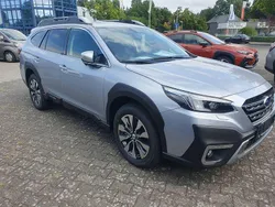 Silber Neu 2025 Subaru Outback Platinum SUV | 48.366 € (Fairer Preis)