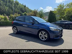 Blau Gebraucht 2016 BMW 218 Active Tourer Advantage Van / Kleinbus | 13.890 € (Fairer Preis)
