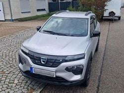 Silber Gebraucht 2022 Dacia Spring Essentiel Kleinwagen | 8.900 € (Fairer Preis)