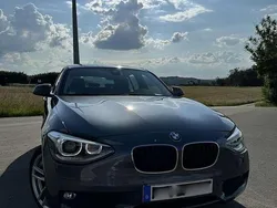 Grau Gebraucht 2011 BMW 118 Sport Line Kleinwagen | 12.490 €