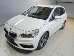 Alpinweiss iii Gebraucht 2016 BMW 225 Sport Line Van / Kleinbus | 13.900 € (Guter Preis)