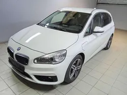 Alpinweiss iii Gebraucht 2016 BMW 225 Sport Line Van / Kleinbus | 14.700 € (Fairer Preis)
