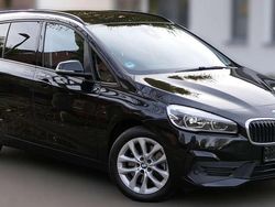Saphirschwarz Gebraucht 2022 BMW 218 Sport Line Kombi | 17.490 € (Guter Preis)
