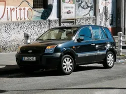 Schwarz Gebraucht 2006 Ford Fusion Van / Kleinbus | 2.000 € (Fairer Preis)