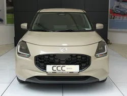 Beige Neu 2025 Suzuki Swift Comfort+ Limousine | 21.780 €