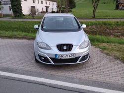 Silber Gebraucht 2011 Seat Altea Style Van / Kleinbus | 4.000 € (Guter Preis)
