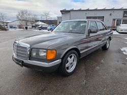 Grau Gebraucht 1983 Mercedes 380 Limousine | 11.900 €