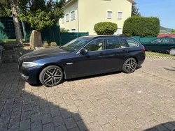 Blau Gebraucht 2012 BMW 530 Comfort Edition Kombi | 10.900 € (Fairer Preis)