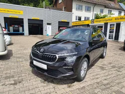 Blackmagic perl. Neu 2025 Skoda Kamiq Drive SUV | 25.790 € (Fairer Preis)