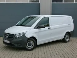 Arktikweiss Gebraucht 2022 Mercedes Vito Van / Kleinbus | 28.490 € (Guter Preis)