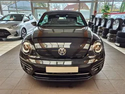 Deep black perleffekt Gebraucht 2017 VW Beetle Sound Cabrio | 14.950 € (Guter Preis)