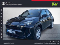Mysticschwarz metallic (schwarz) Gebraucht 2025 Toyota Yaris Hybrid Kleinwagen | 29.990 € (Fairer Preis)