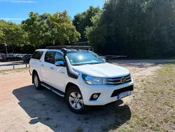 Weiß Gebraucht 2017 Toyota HiLux Comfort Abholung | 28.100 € (Etwas zu teuer)