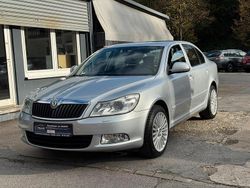 Silber Gebraucht 2010 Skoda Octavia Limousine | 8.990 € (Etwas zu teuer)