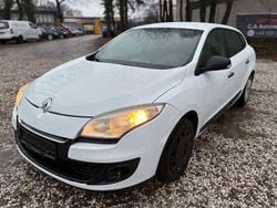 Gebraucht 2013 Renault Mégane GrandTour Expression Kombi | 2.990 €