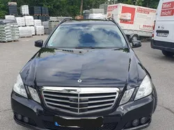 Schwarz Gebraucht 2010 Mercedes E220 Elegance Kombi | 11.599 €