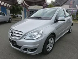 Silber Gebraucht 2011 Mercedes B160 Van / Kleinbus | 5.490 € (Guter Preis)