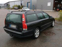 Schwarz Gebraucht 2003 Volvo V70 Kombi | 3.100 € (Etwas zu teuer)