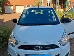 Weiß Gebraucht 2012 Hyundai i10 Kleinwagen | 2.500 € (Fairer Preis)