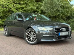 Grau Gebraucht 2012 Audi A6 Kombi | 9.999 € (Guter Preis)