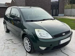Grün Gebraucht 2005 Ford Fiesta Kleinwagen | 850 € (Fairer Preis)