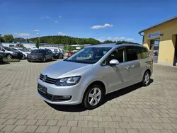 Silber Gebraucht 2016 VW Sharan Comfortline Van / Kleinbus | 15.990 € (Etwas zu teuer)