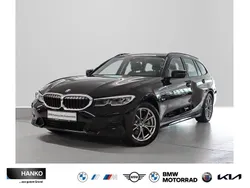 Schwarz 2 Gebraucht 2022 BMW 320e Sport Line Kombi | 31.310 € (Fairer Preis)
