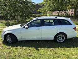 Weiß Gebraucht 2009 Mercedes C220 Kombi | 5.300 € (Fairer Preis)
