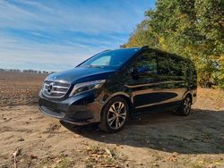 Schwarz Gebraucht 2017 Mercedes V250 Van / Kleinbus | 35.000 € (Guter Preis)