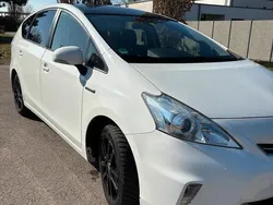 Weiß Gebraucht 2014 Toyota Prius+ Van / Kleinbus | 16.250 € (Etwas zu teuer)