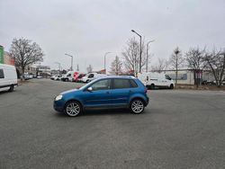 Blau Gebraucht 2007 VW Polo Cross Kleinwagen | 2.990 € (Guter Preis)