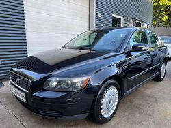 Schwarz Gebraucht 2006 Volvo S40 Limousine | 3.250 € (Fairer Preis)