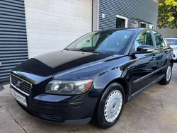 Schwarz Gebraucht 2006 Volvo S40 Limousine | 3.250 € (Fairer Preis)