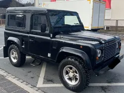 Schwarz Gebraucht 1998 Land Rover Defender SUV | 8.500 €