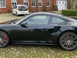 Schwarz Gebraucht 2017 Porsche 911 Turbo Coupé | 148.200 €