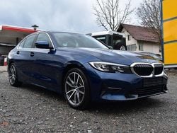 Unbekannt (metallic) Gebraucht 2020 BMW 330 Sport Line Limousine | 30.900 € (Guter Preis)