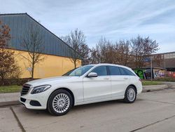 Weiß Gebraucht 2015 Mercedes C220 Exclusive Limousine | 12.900 € (Guter Preis)