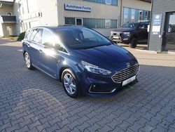 Blau Gebraucht 2022 Ford S-MAX Titanium Van / Kleinbus | 31.900 € (Etwas zu teuer)