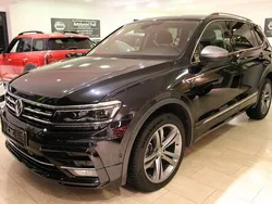 Schwarz Gebraucht 2019 VW Tiguan Allspace R-line SUV | 25.850 € (Fairer Preis)