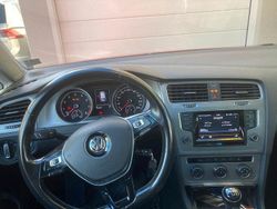 Rot Gebraucht 2013 VW Golf VII Comfortline Kombi | 8.750 € (Teuer)