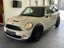 Weiß Gebraucht 2011 Mini Cooper SD Kleinwagen | 6.950 € (Fairer Preis)