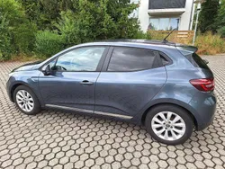 Grau Gebraucht 2019 Renault Clio IV Intens Limousine | 11.000 € (Guter Preis)