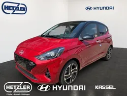 Dragon red/ phantom black / mi Neu 2025 Hyundai i10 Prime Kleinwagen | 25.990 €