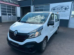 Weiß Gebraucht 2018 Renault Trafic Expression Van | 17.999 €