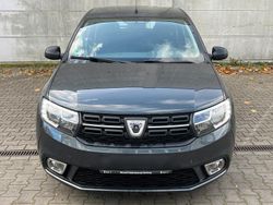 Grau Gebraucht 2018 Dacia Sandero Comfort Limousine | 6.950 € (Guter Preis)