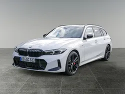 Weiß Gebraucht 2024 BMW 320 M Sport Kombi | 47.990 €