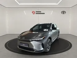 Grau Gebraucht 2023 Toyota bZ4X Comfort SUV | 40.444 € (Teuer)