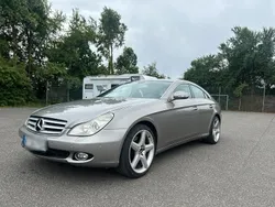 Grau Gebraucht 2005 Mercedes CLS350 Coupé | 12.200 € (Teuer)