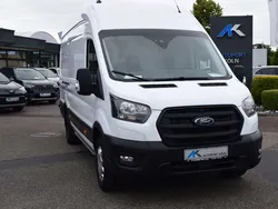 Frost weiß Gebraucht 2023 Ford Transit Trend Van | 19.890 € (Fairer Preis)